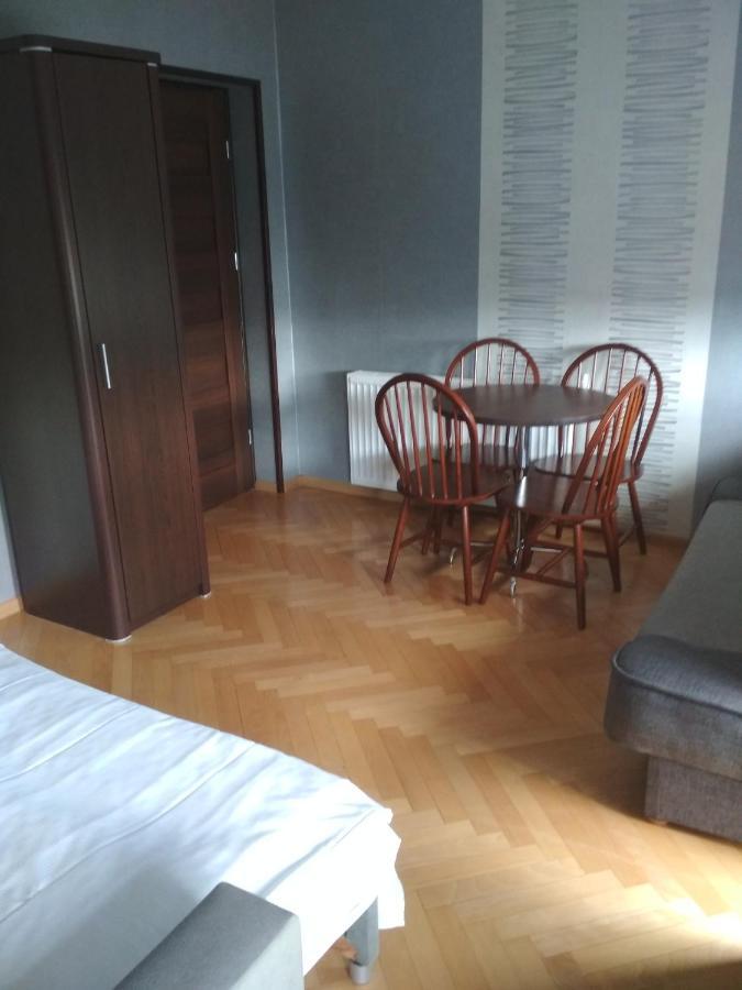 Pokoje Goscinne Natalia Miedzyzdroje Buitenkant foto
